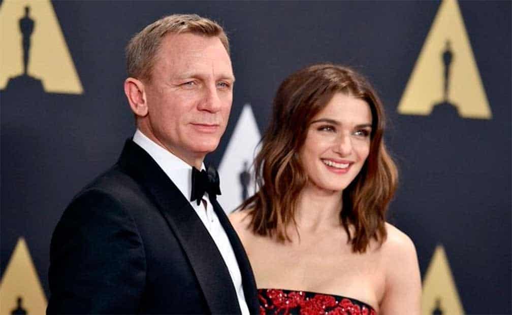 Daniel Craig y Rachel Weisz aplauden a los médicos que luchan contra el coronavirus