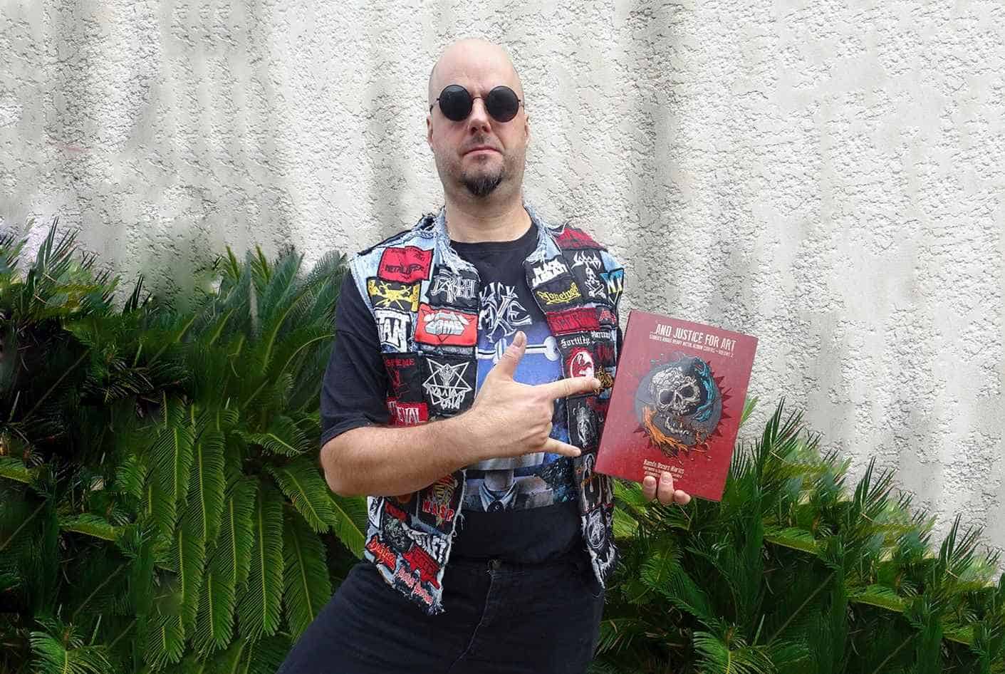 Artista gráfico asesina de manera macabra a su padre