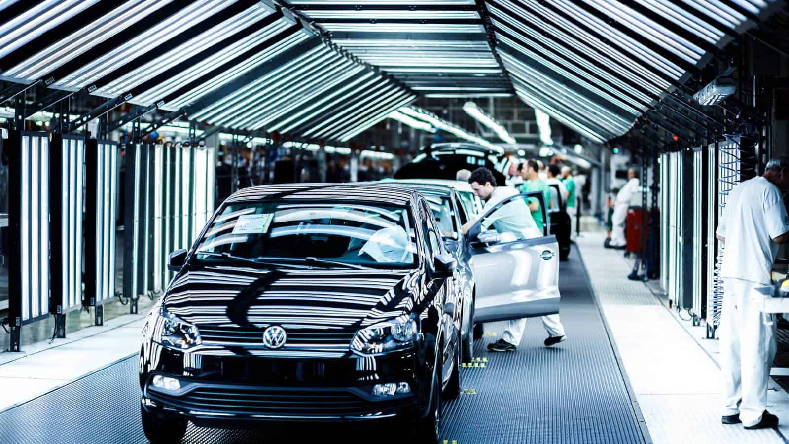 Volkswagen reanuda la producción de vehículos desde el lunes