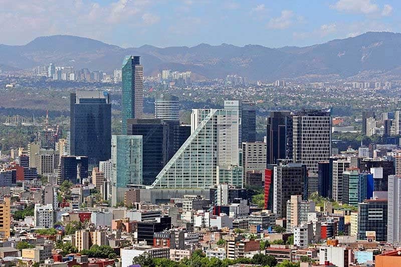 Parón de comercio y turismo llevará a Latinoamérica a la peor recesión en la historia