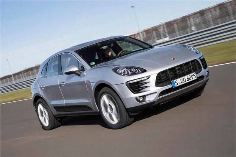 Alerta Profeco por fallas en autos Porsche Macan