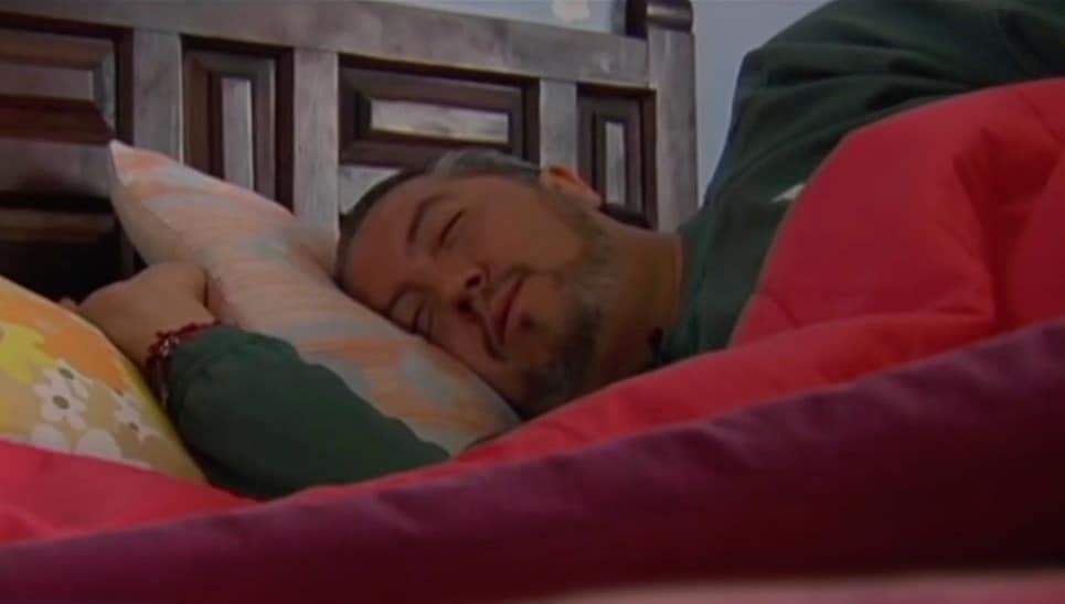 Dormir bien protege sistema inmunológico: experta