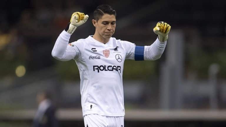 Necaxa oficializa salida de Hugo González; vuelve a Rayados