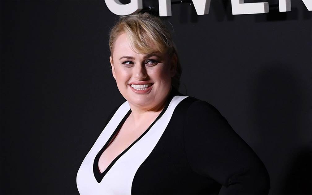 Rebel Wilson presume su nuevo cuerpazo; bajó 20 kilos