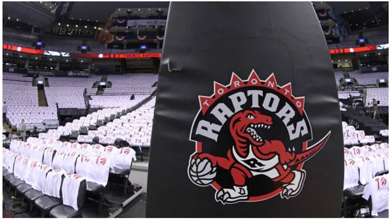 NBA: Abran paso al Campeón... llega Toronto