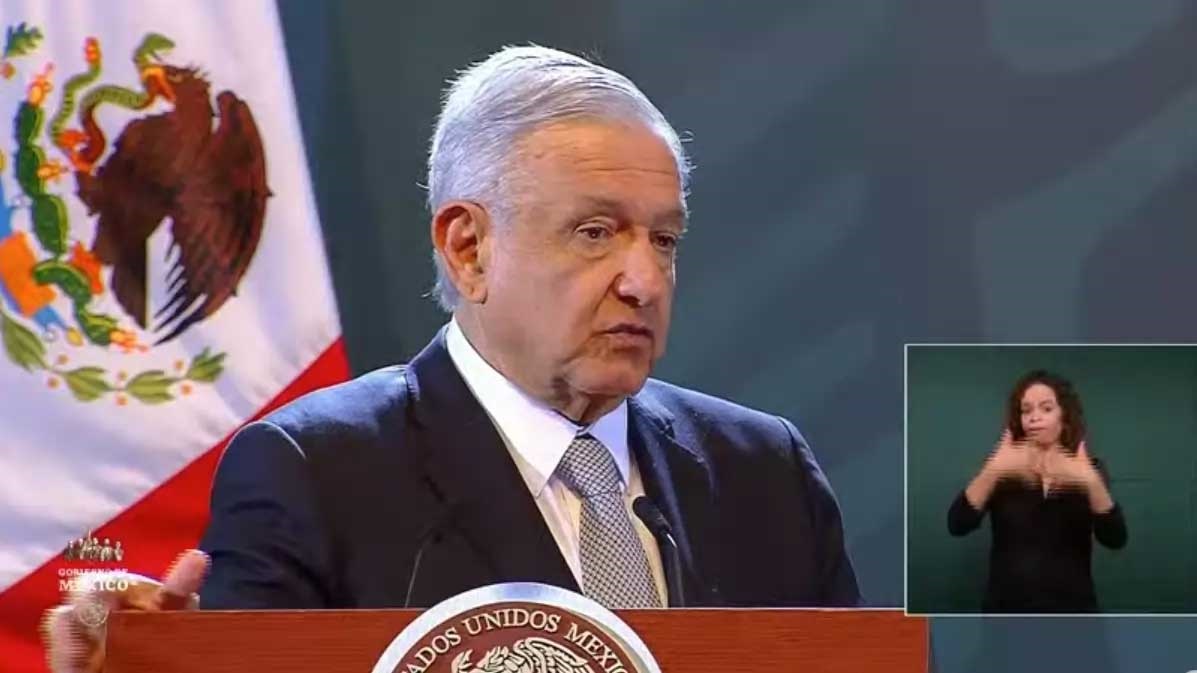López Obrador ve 'pesimista' pronóstico del FMI de caída del 10,5 % del PIB