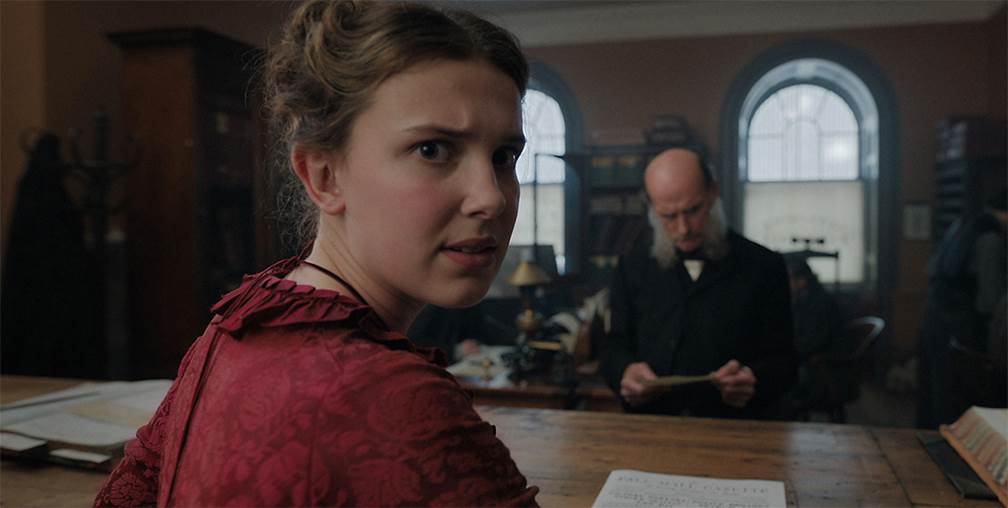 Filtran imágenes de Millie Bobby Brown en la cinta 'Enola Holmes’