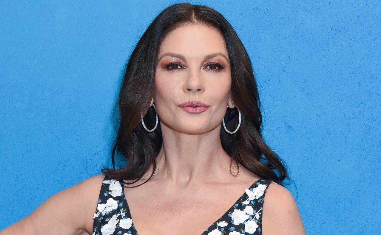 Catherine Zeta-Jones venderá café y ¡zapatos veganos!