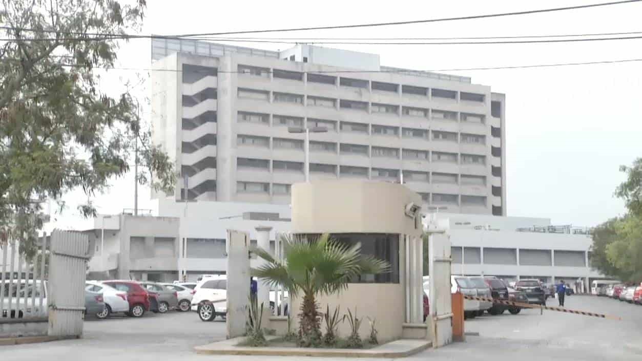 Internan a alcalde de la entidad en el Hospital Metropolitano