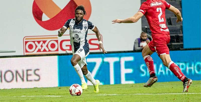 Avilés Hurtado no jugará el León vs Rayados por lesión