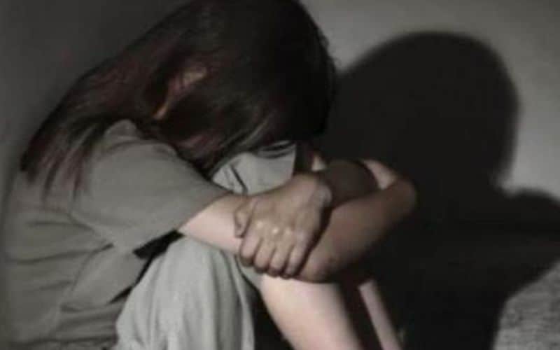 Imputan a funcionario por presunto abuso contra una niña de 10 años