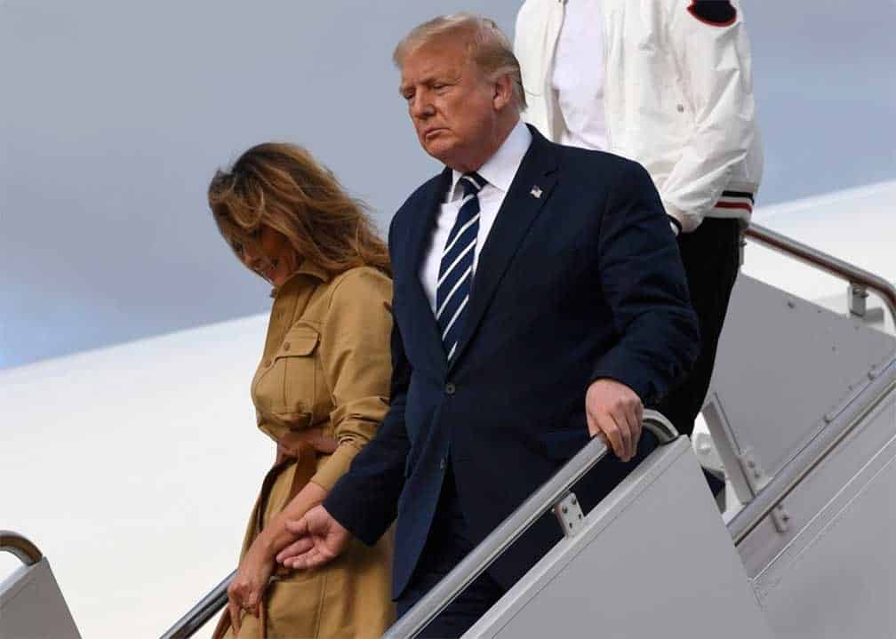 ¿Harta de Trump? Melania le vuelve a negar la mano a su esposo frente a las cámaras