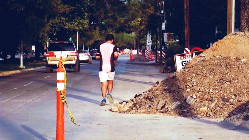 Corredores en riesgo por cierre de calzadas en San Pedro