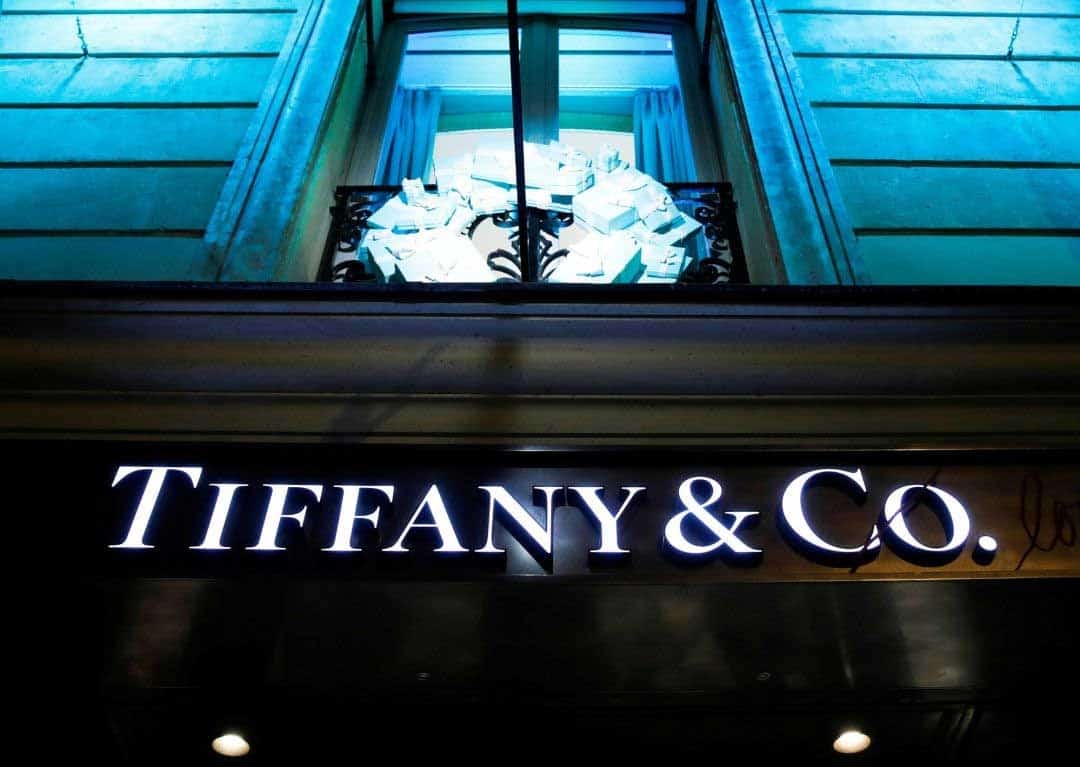 Louis Vuitton retira acuerdo millonario para comprar Tiffany