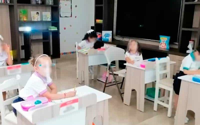 En San Pedro los papás arman 'escuelitas'; hacen grupos en casas y contratan maestros