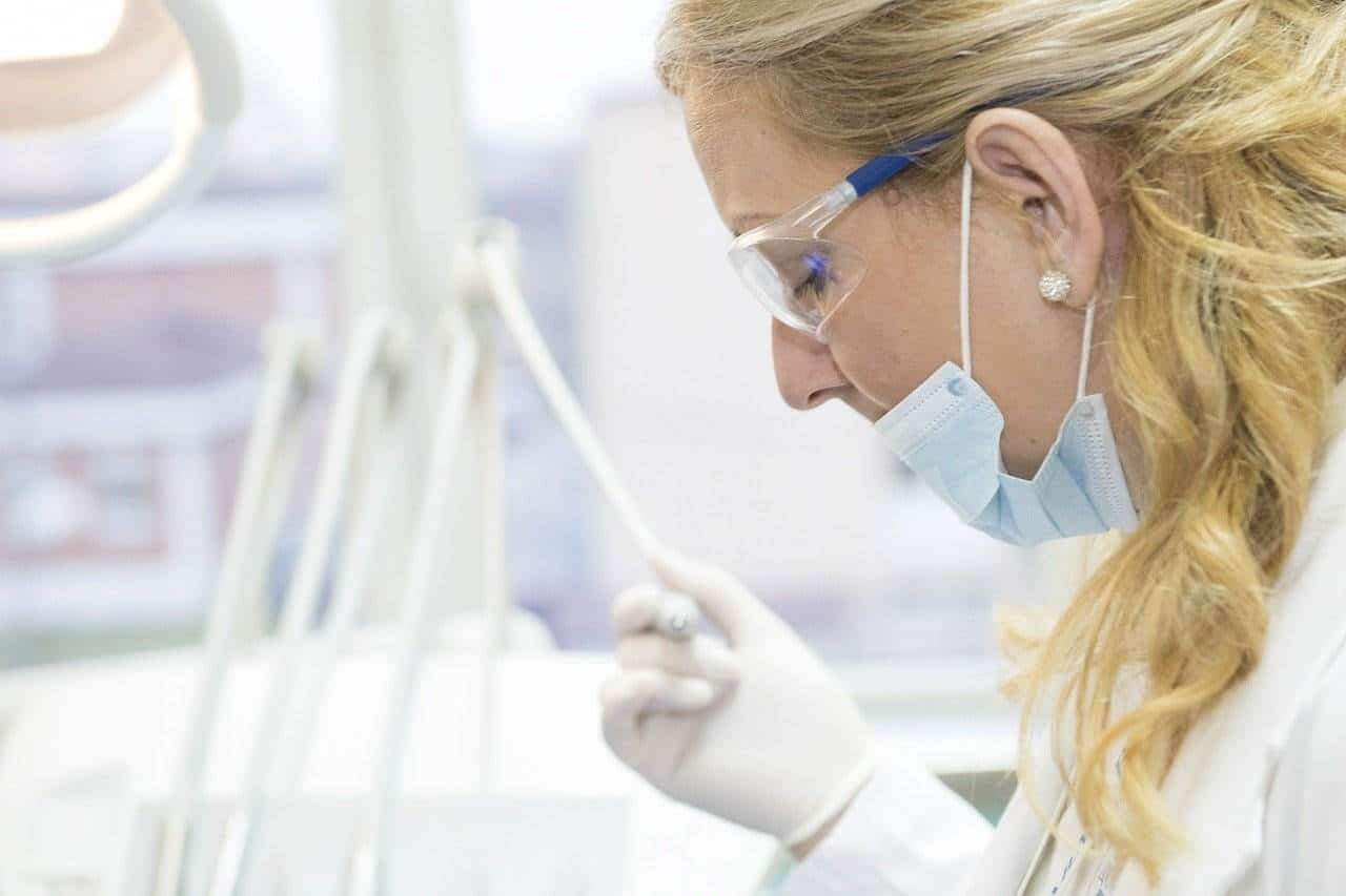Hay 12 pacientes con Covid-19 y dengue en Nuevo León