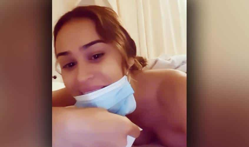 Yanet García muestra como le dan masaje en su trasero en video de Instagram
