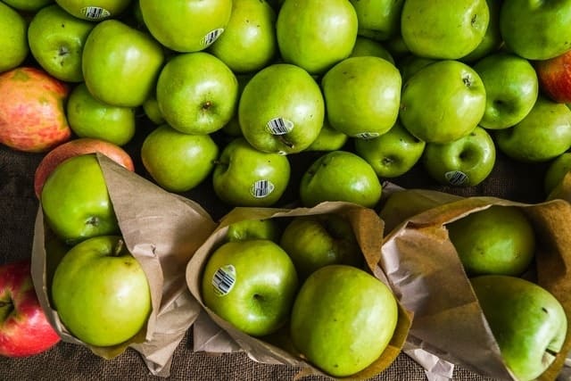 razones para empezar a comer una manzana al día