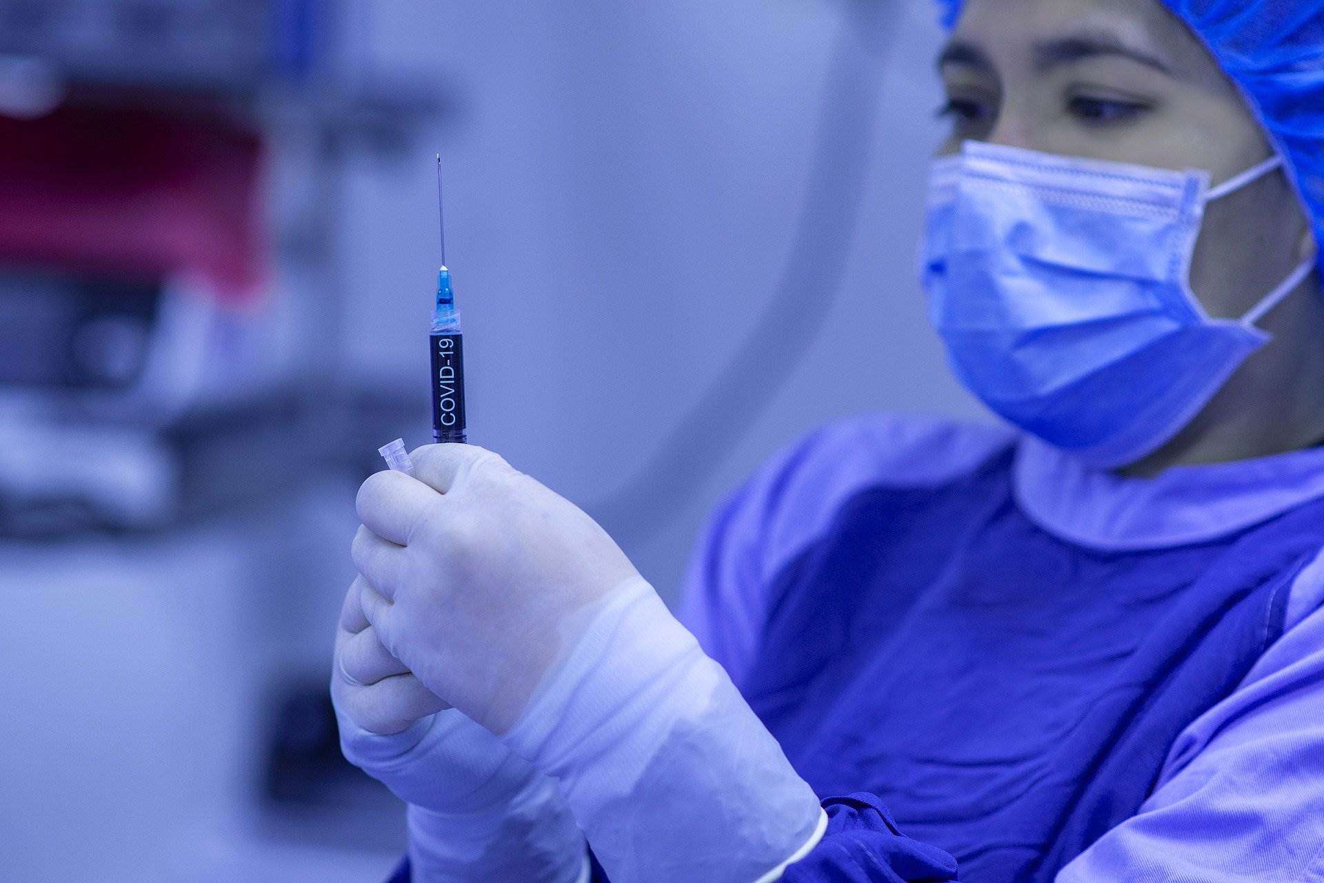 Adquirirá Salud 10 ultracongeladores para vacunas Covid-19