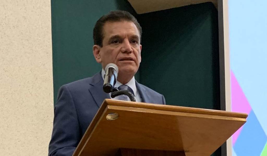 'Lord Vacuna' será sancionado  por priorizar vacuna COVID para sus familiares