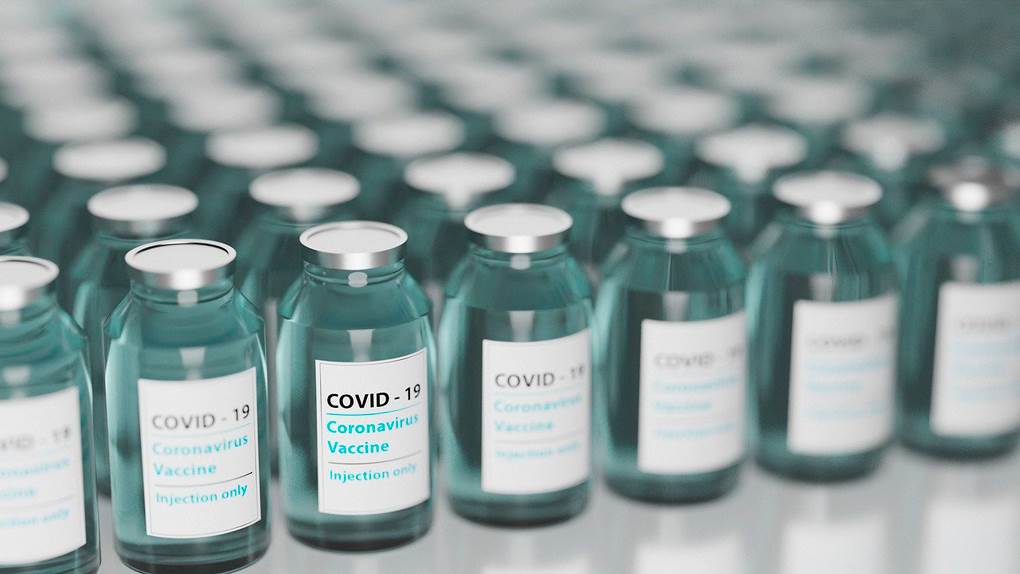 ¡Ya viene lote con millones de vacunas de AstraZeneca!