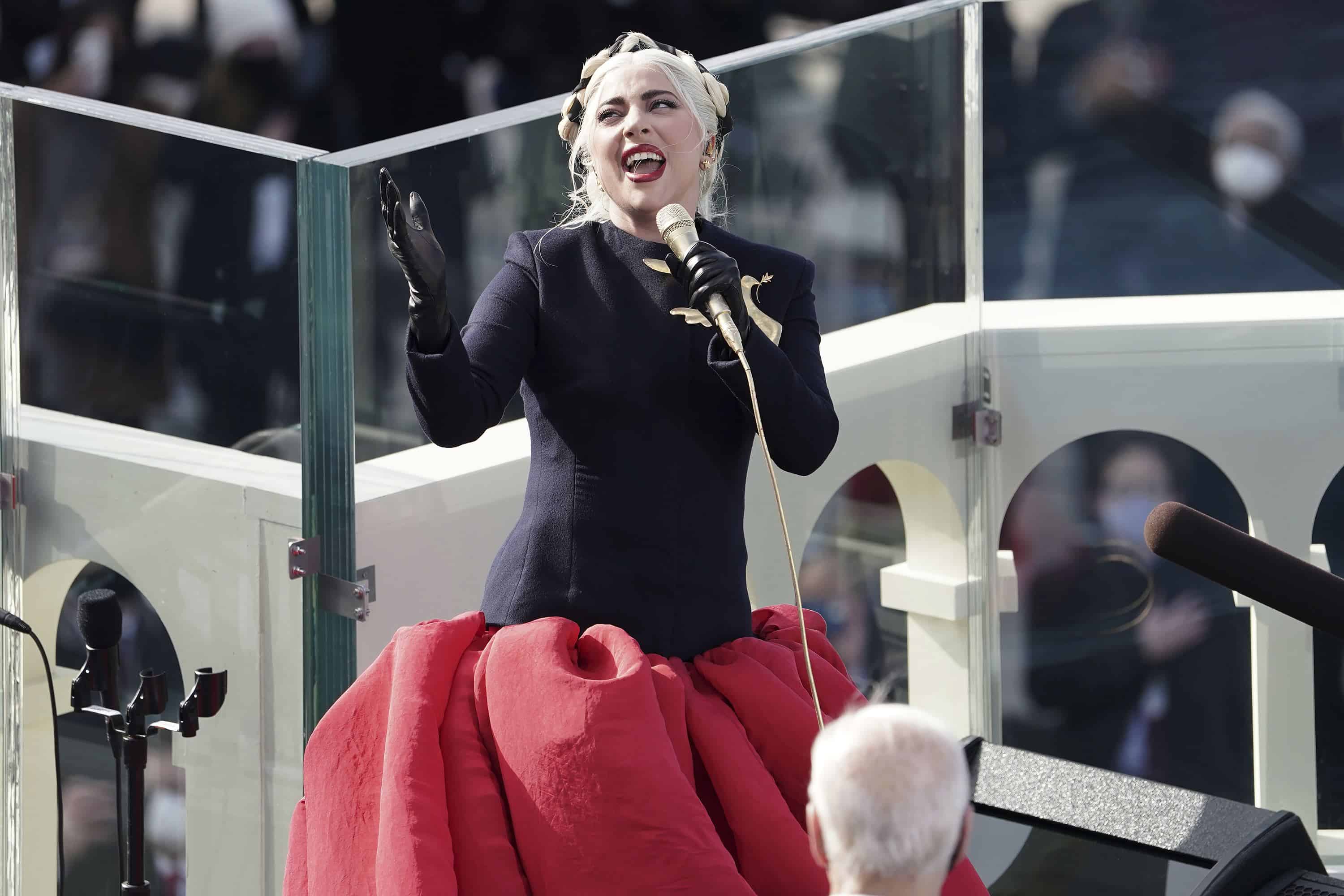 Lady Gaga y Jennifer Lopez sorprenden en la toma de posesión de Biden