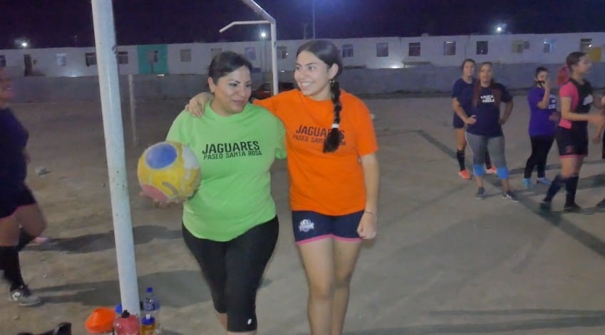 Jaguares de Santa Rosa: Madres e hijas hacen equipo