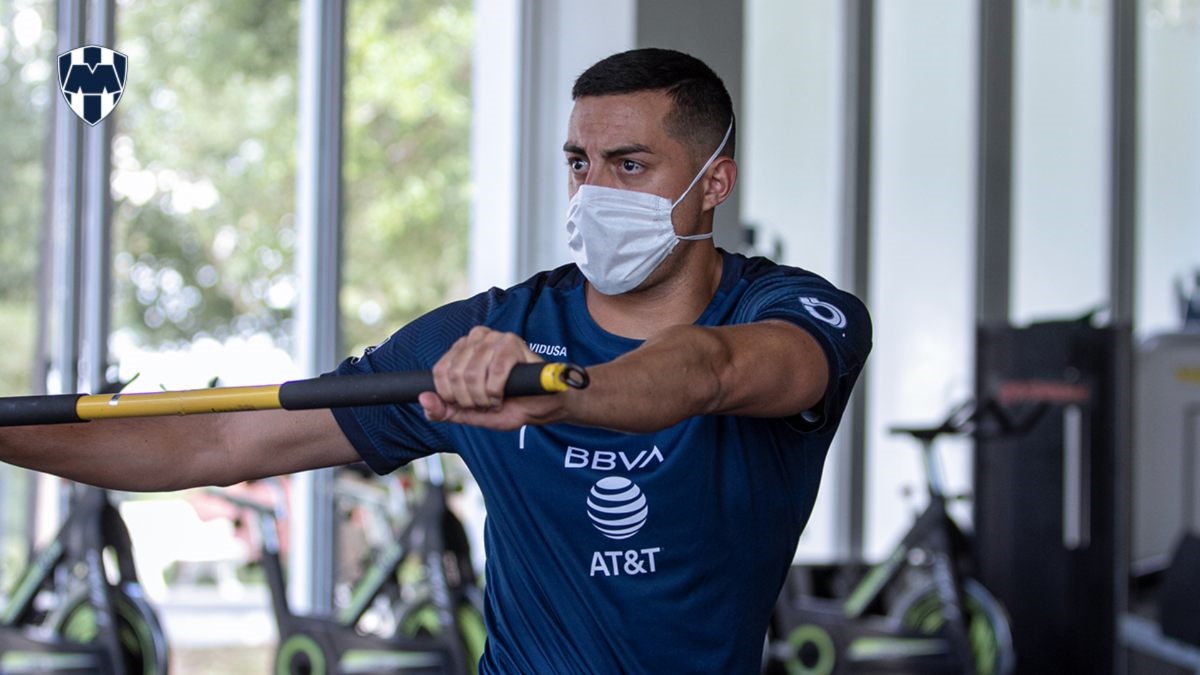 Rogelio Funes Mori responde con goles a aquellos que no confían en el para la selección