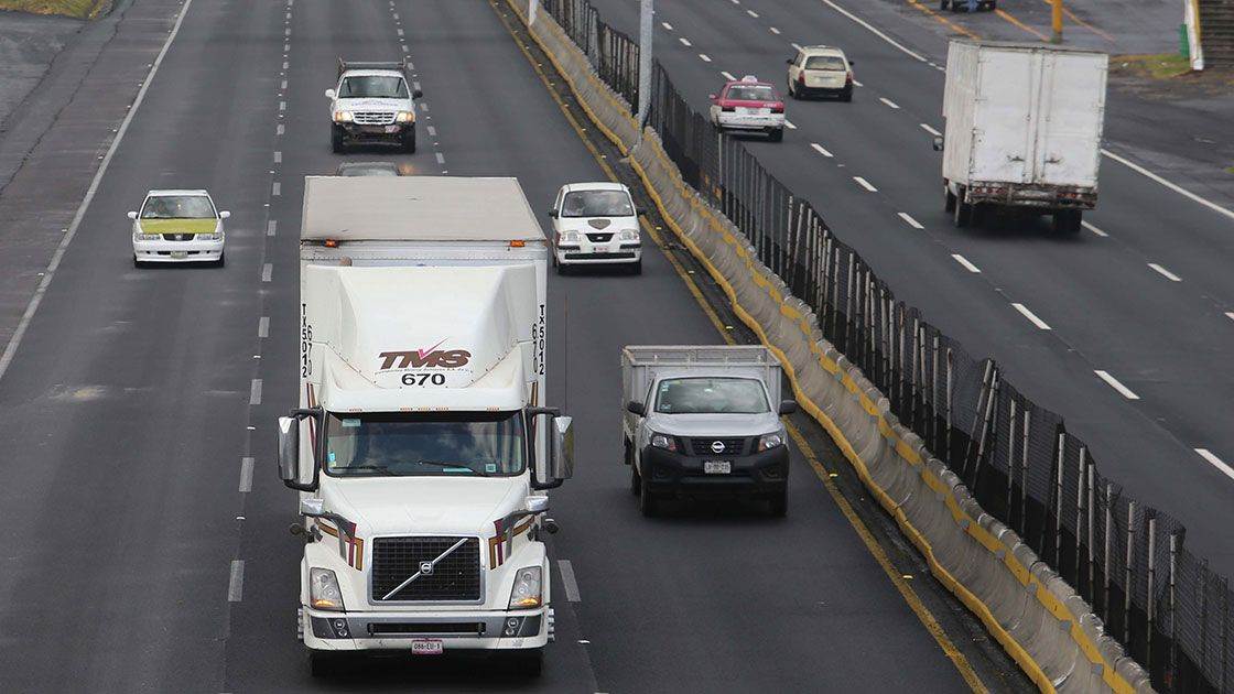 Industria regia se 'atora' por precios de logística