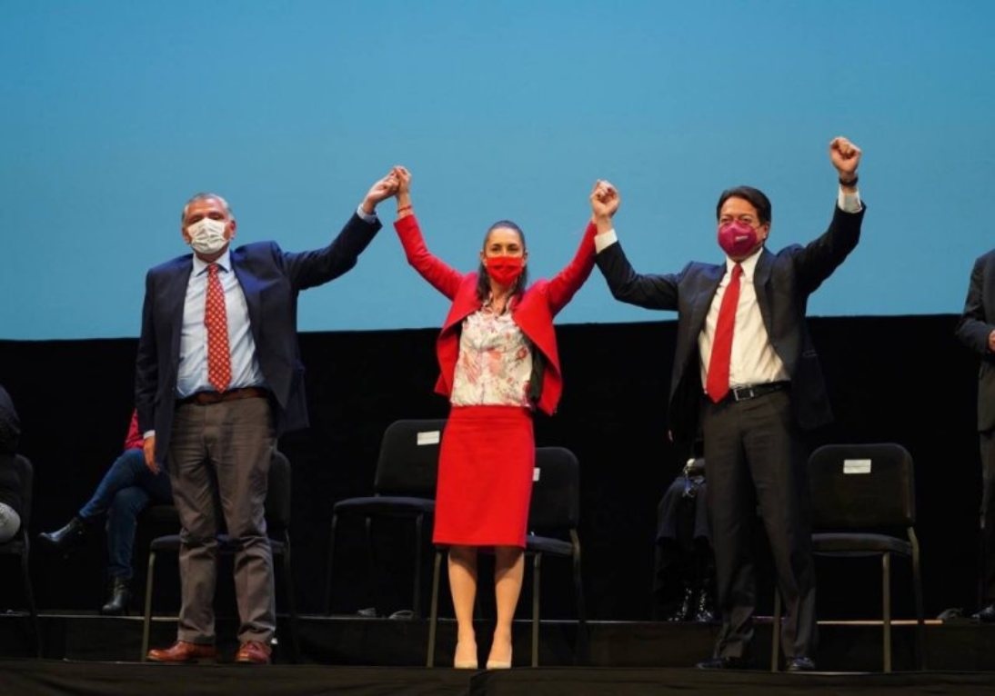 Morenistas alaban a Sheinbaum y abuchean a Delgado en evento de AMLO