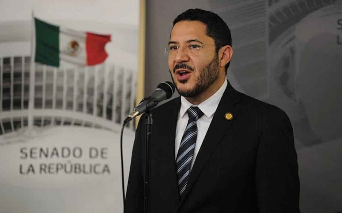 Claudia Sheinbaum anuncia a Martí Batres como secretario de gobierno