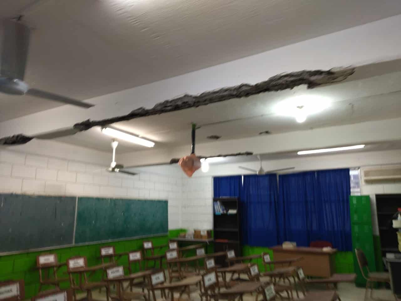 Siempre no: Alumnos de la Primaria 'Serafín Peña' no regresan a las aulas