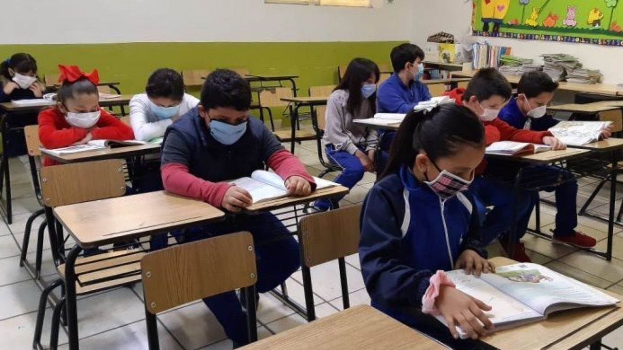 Clases presenciales en Jalisco no han disparado cifras de casos de Covid