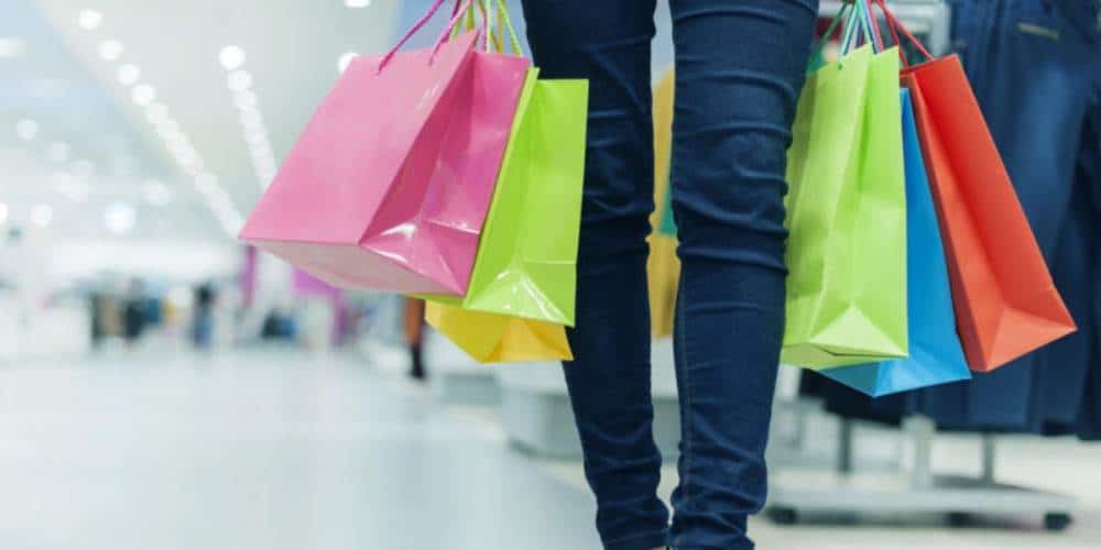 Comercios, servicios y turismo  ‘agarran vuelo ‘ y cerrarán positivo en 2021