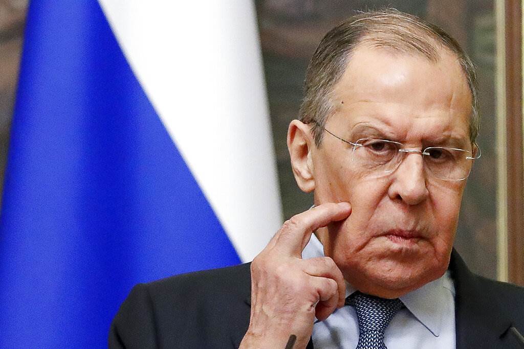 Rusia responde con sarcasmo a temores de Ucrania