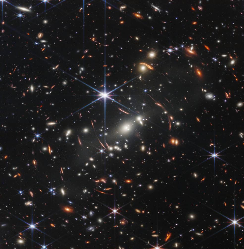 Biden revela primera imagen del telescopio Webb de la NASA