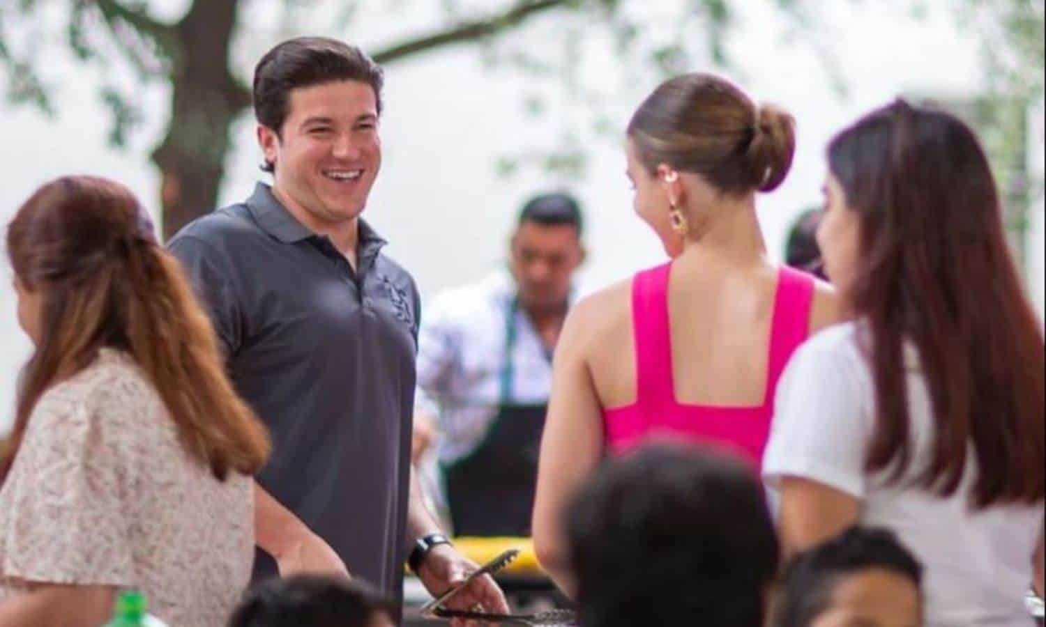 Arman Samuel y Mariana 'carnita asada' en DIF Capullos