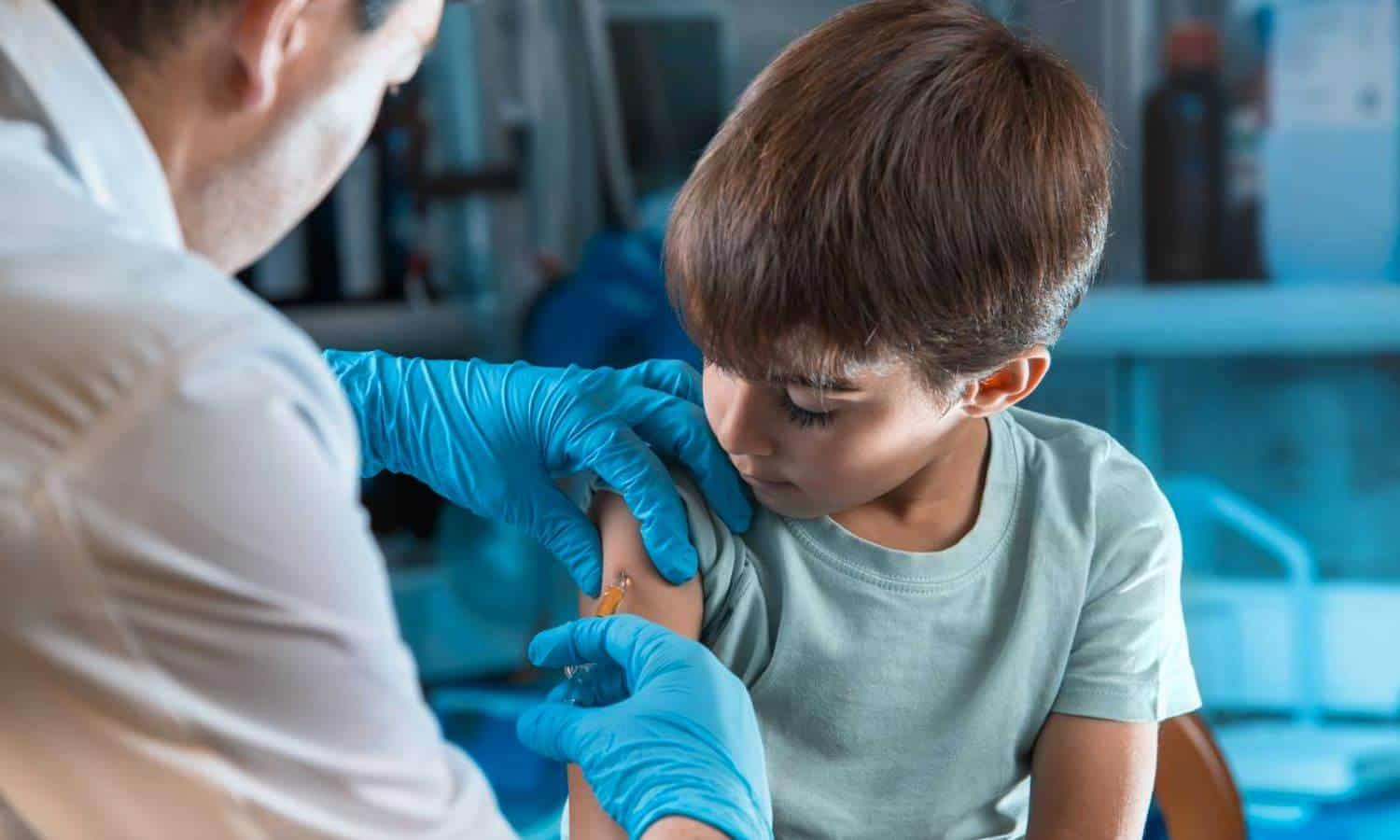 Jalisco vacuna a 46 mil niñas y niños contra Covid